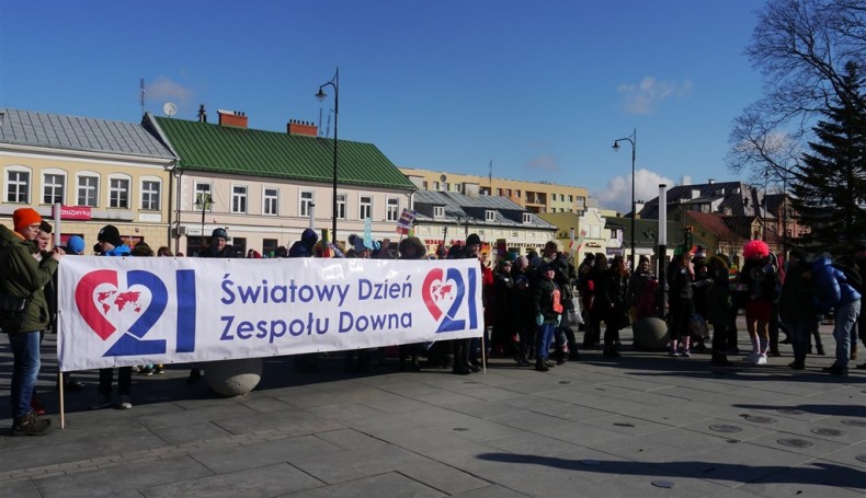 Suwalczanie włączyli się w obchody Światowego Dnia Zespołu Downa, fot. Iza Kosakowska