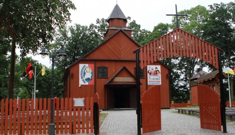 Studzieniczna - fot. Sanktuarium Maryjne w Studzienicznej