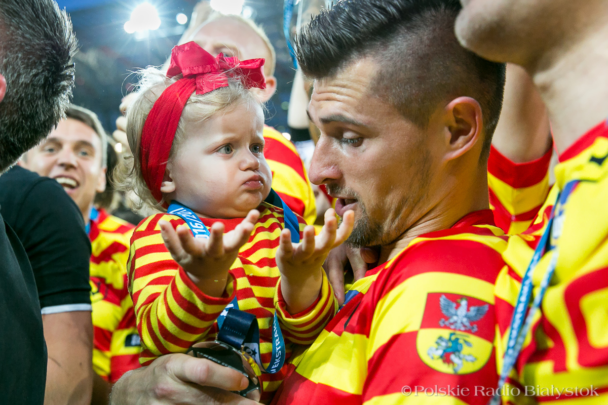 Zdjęcie Joanny Żemojdy po meczu Jagiellonii bije rekordy popularności