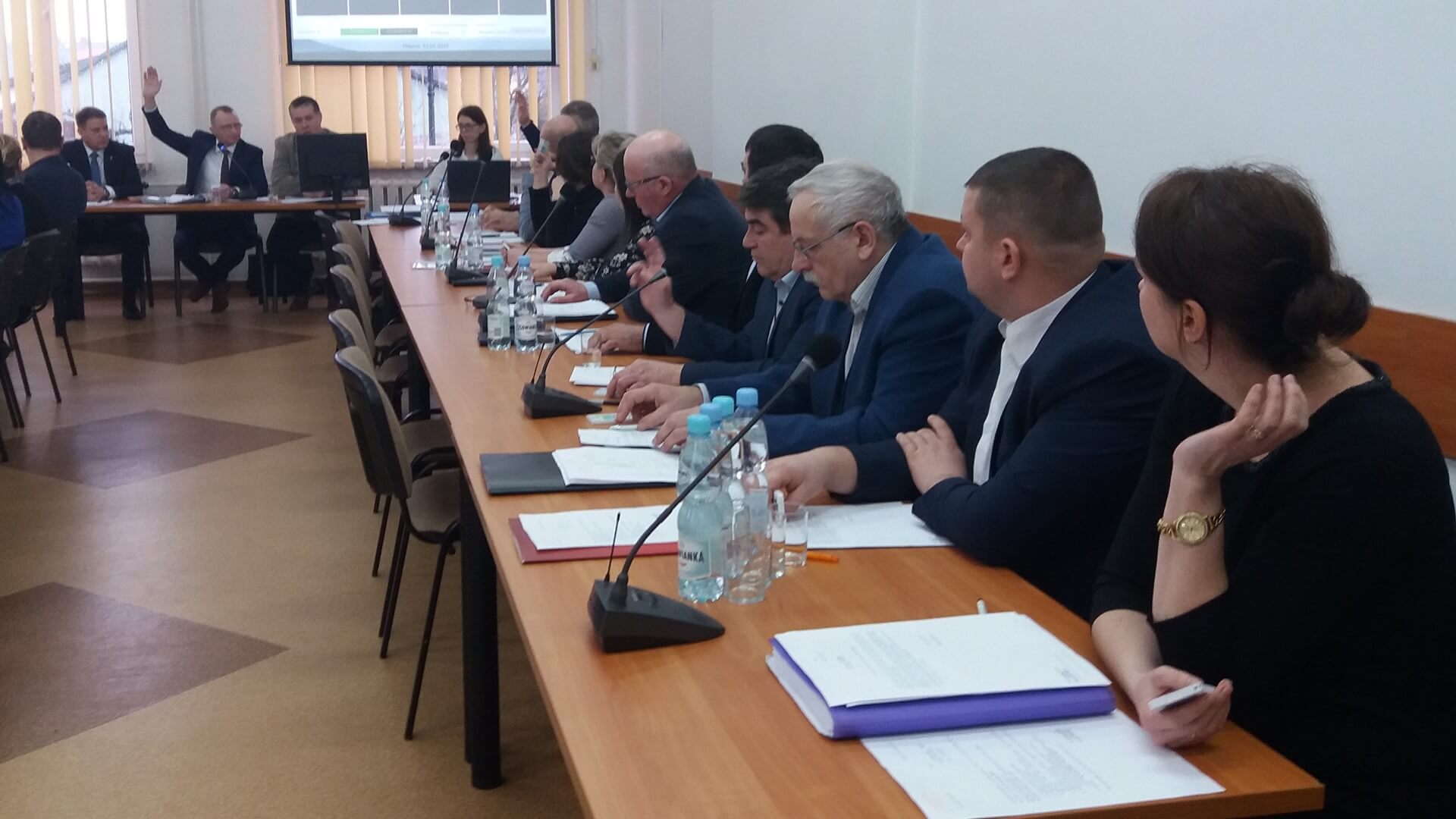 Rada gminy w Filipowie wygasiła mandat jednemu z radnych