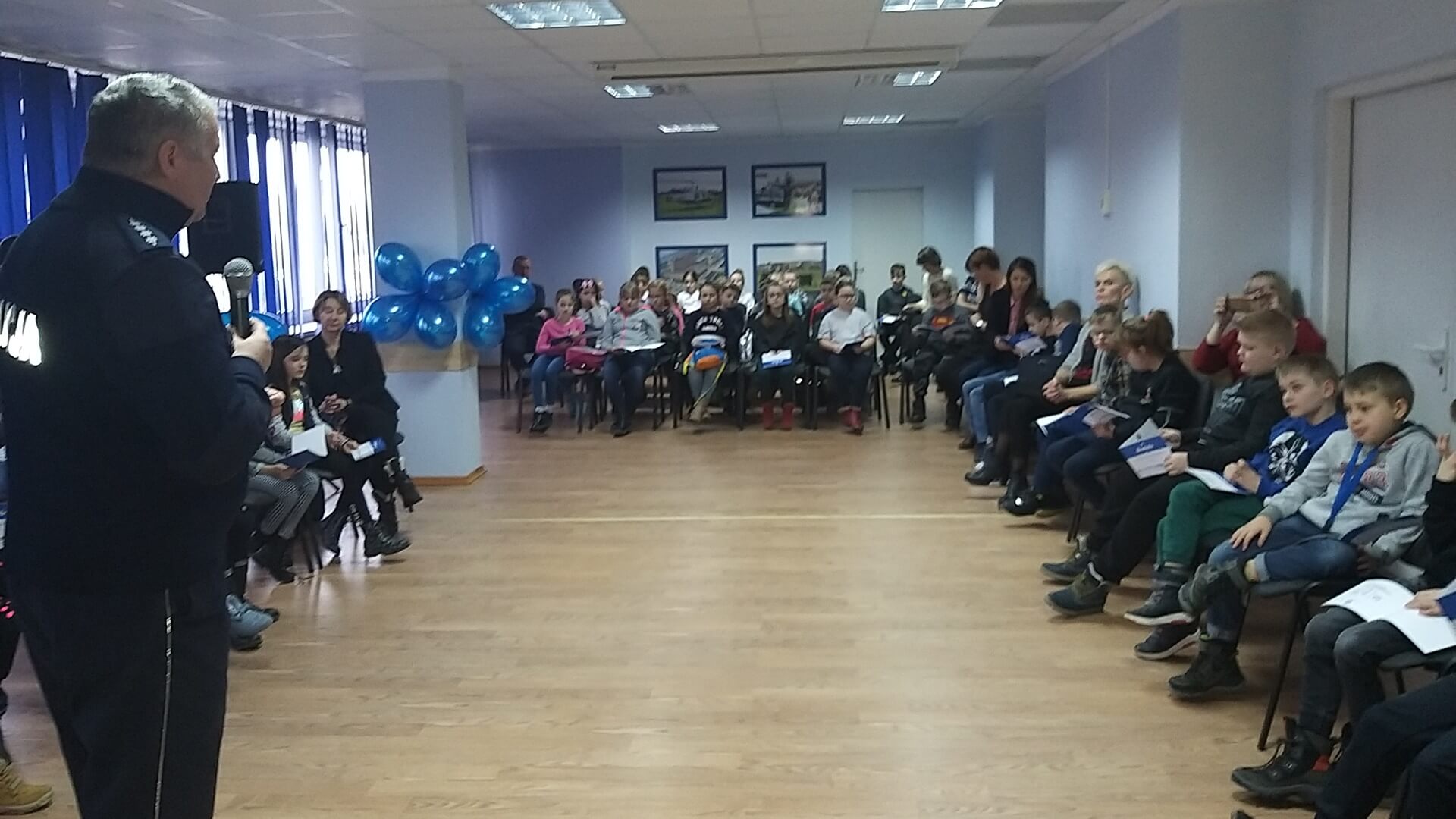 W Suwałkach zainaugurowano "Dziecięcą Szkołę Bezpieczeństwa"