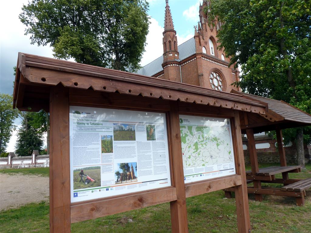Mieszkańcom Sztabina nie podoba się nowo wyremontowany parking pod miejscowym kościołem