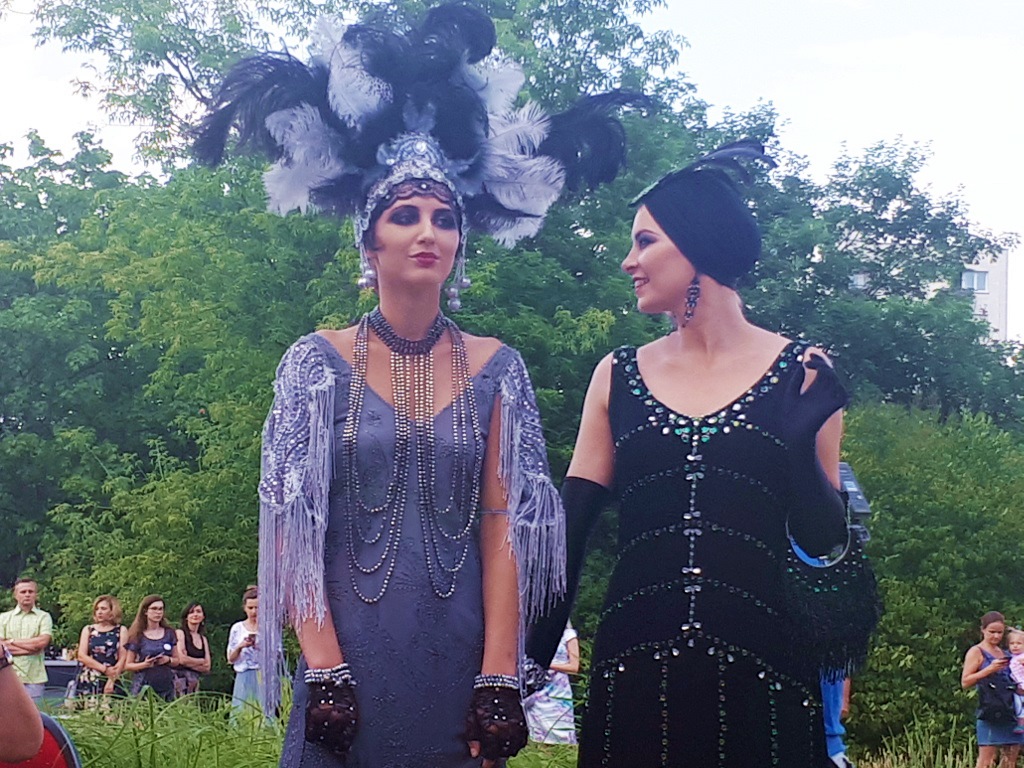 Technik przemysłu mody i technik usług fryzjerskich - stale na bieżąco