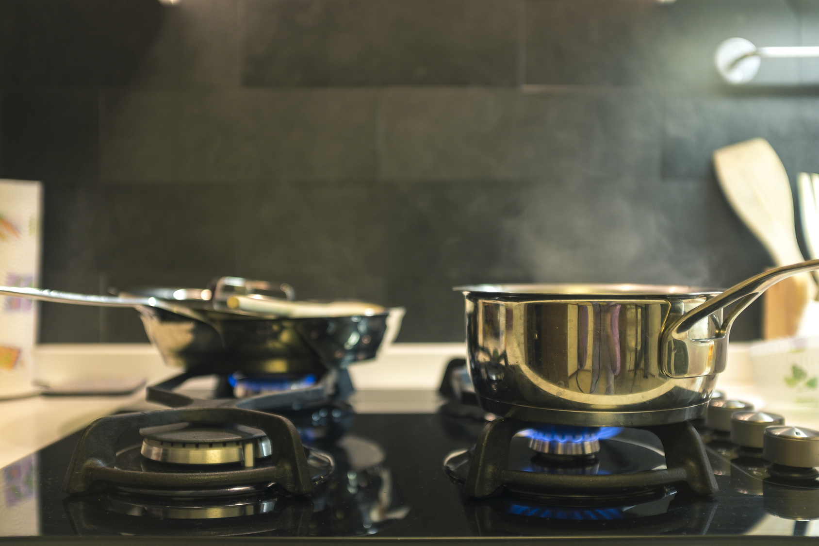 Suwałki. Coraz więcej pożarów wywołanych przez nie wyłączone kuchenki