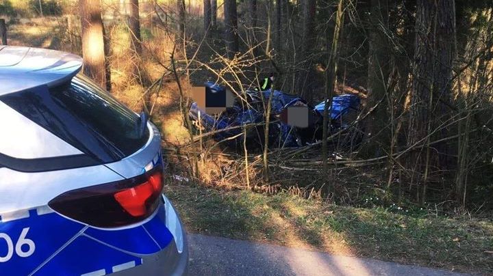 Augustowska policja ustala przyczyny wypadku, w którym zginęła 22-letnia kobieta