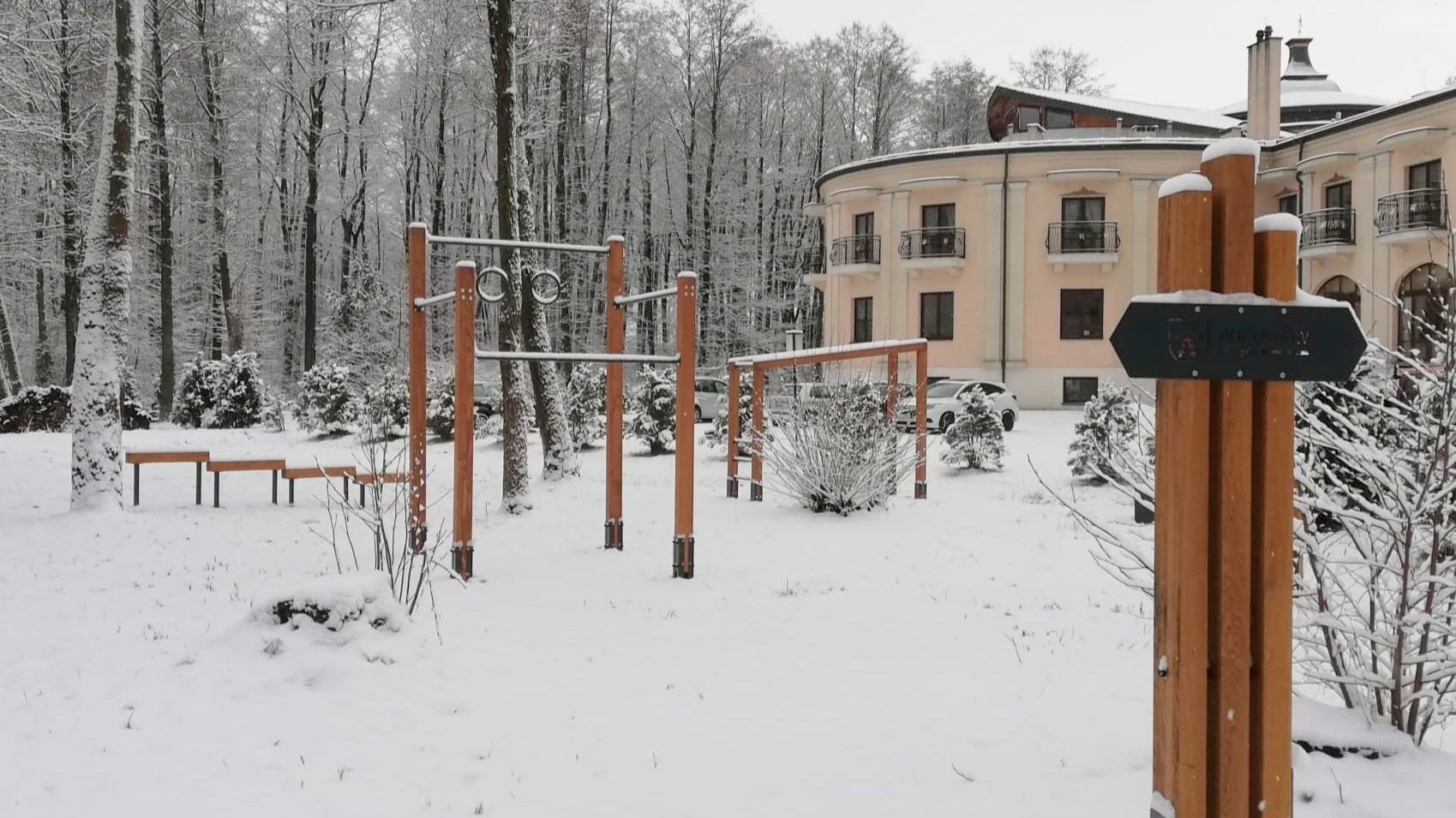 Czy ścieżka kinezyterapii w Augustowie jest przeznaczona dla kuracjuszy sanatoriów, czy dla komandosów?