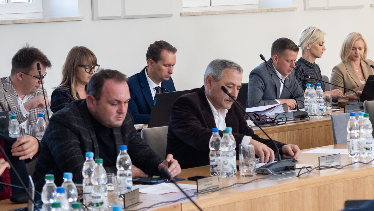 Augustowscy radni opozycji są oburzeni zachowaniem miejskiego skarbnika
