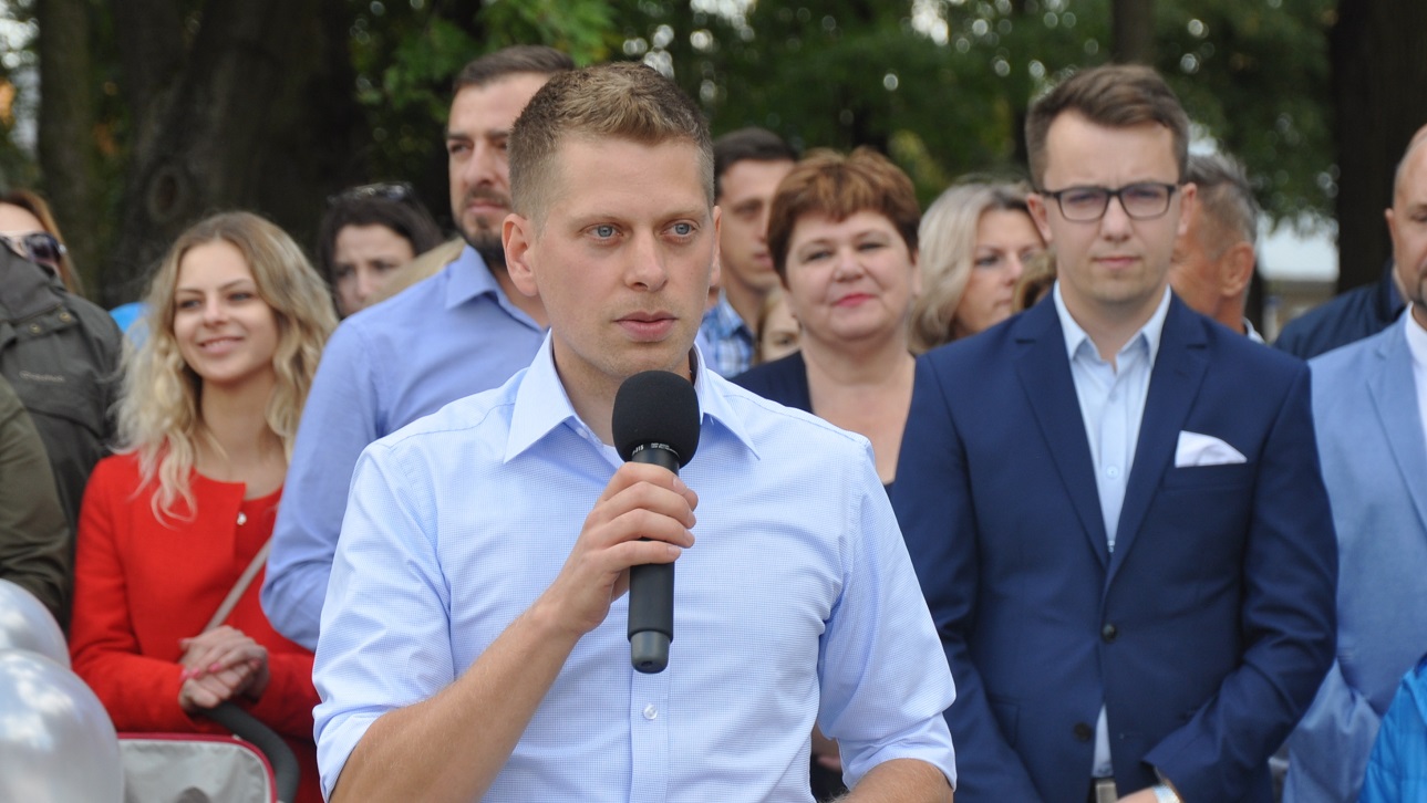 Augustowskim radnym opozycji nie udało odwołać wiceburmistrza Filipa Chodkiewicza