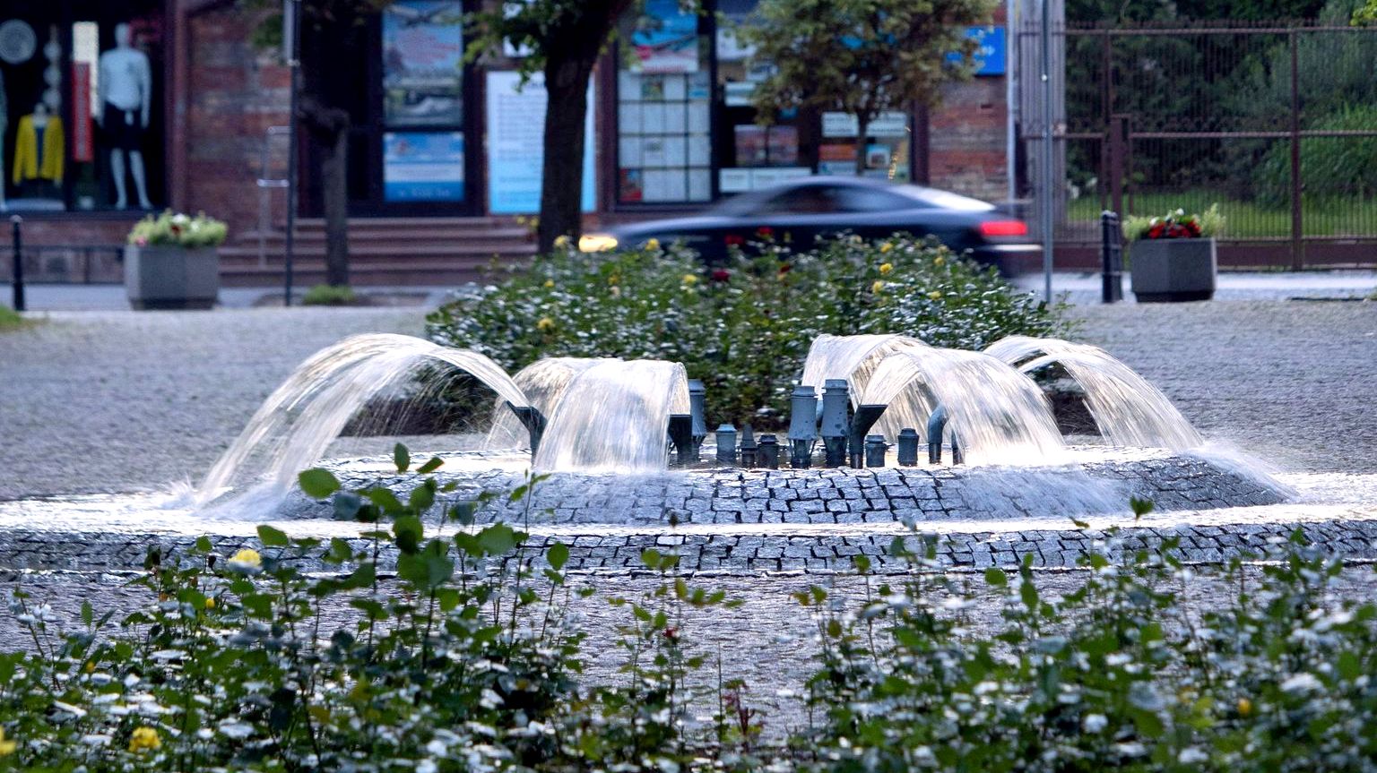 Dlaczego fontanna w parku miejskim w Augustowie nie działa tak, jak powinna?