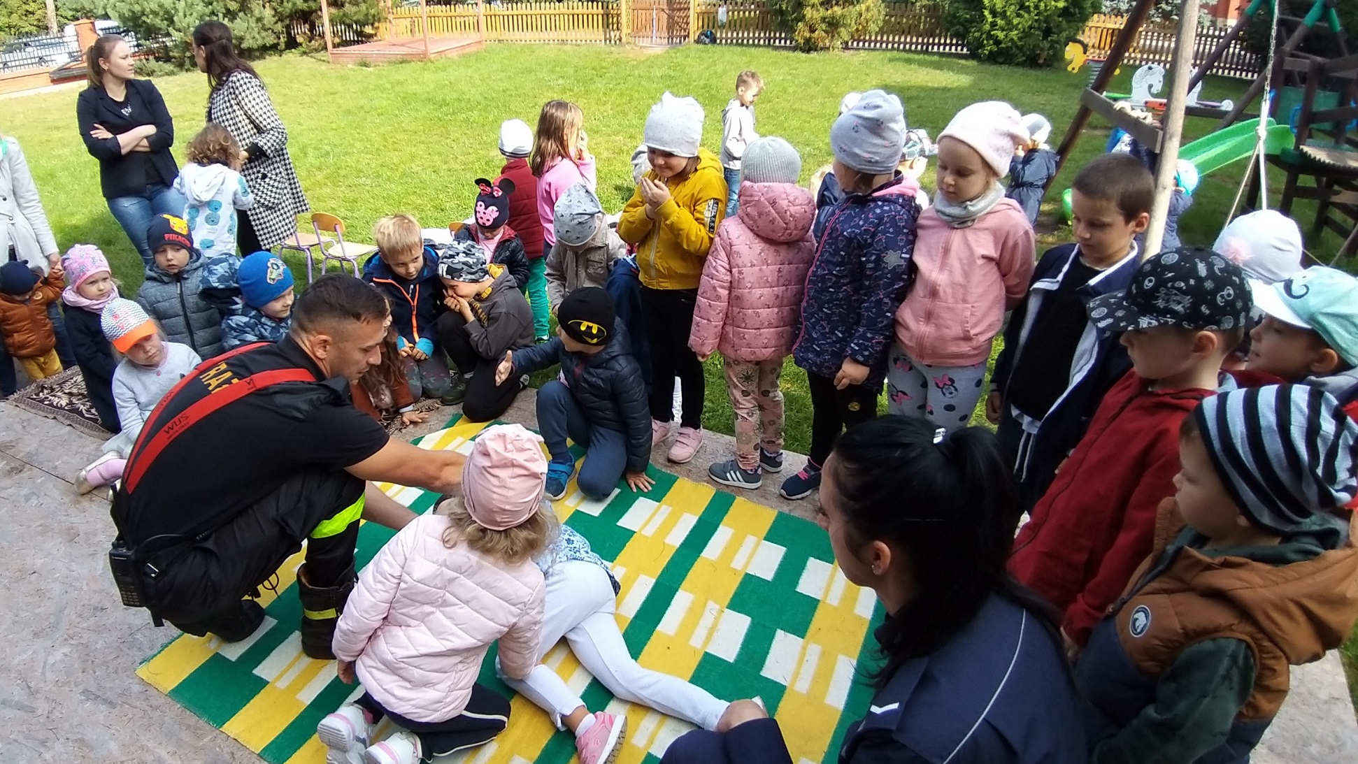 Świat według przedszkolaków - żeby pies nie ugryzł w nosek, trzeba zrobić żółwika