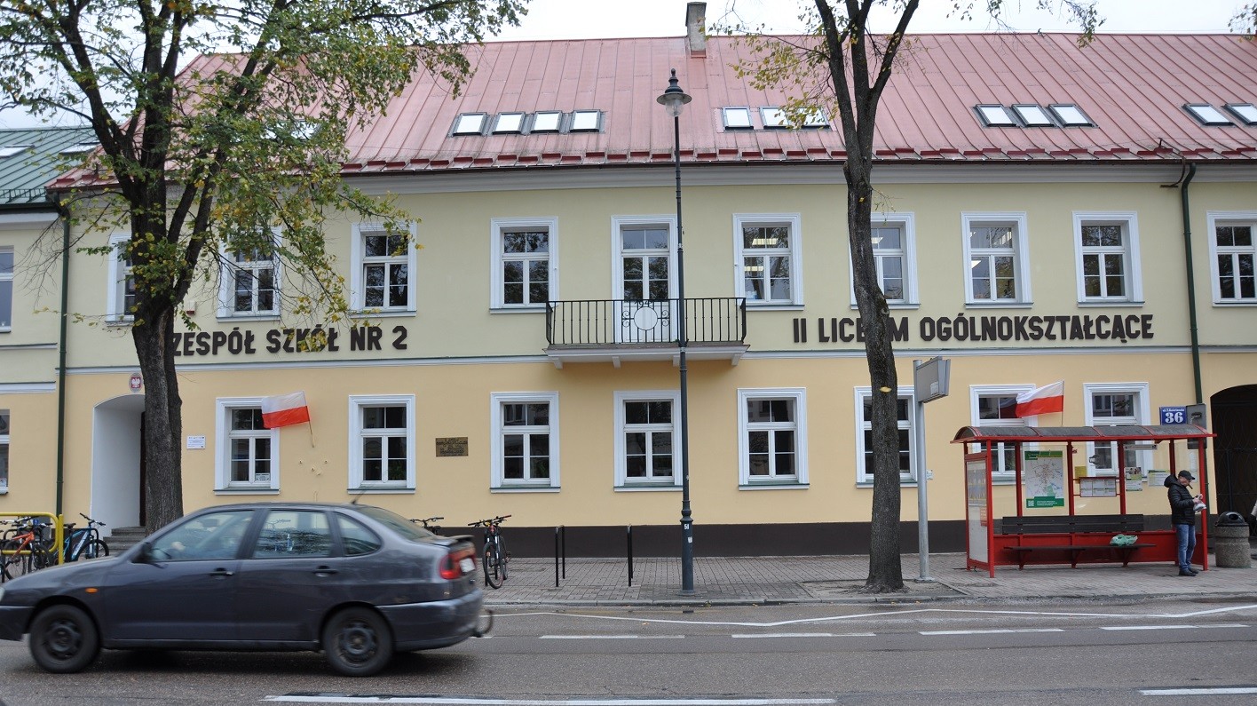 Matura z matematyki. Opóźnienia przez alarm bombowy