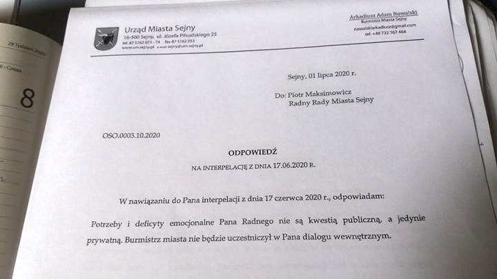 Sejneńscy radni skarżą się na sposób, w jaki burmistrz Arkadiusz Nowalski odpowiada na interpelacje