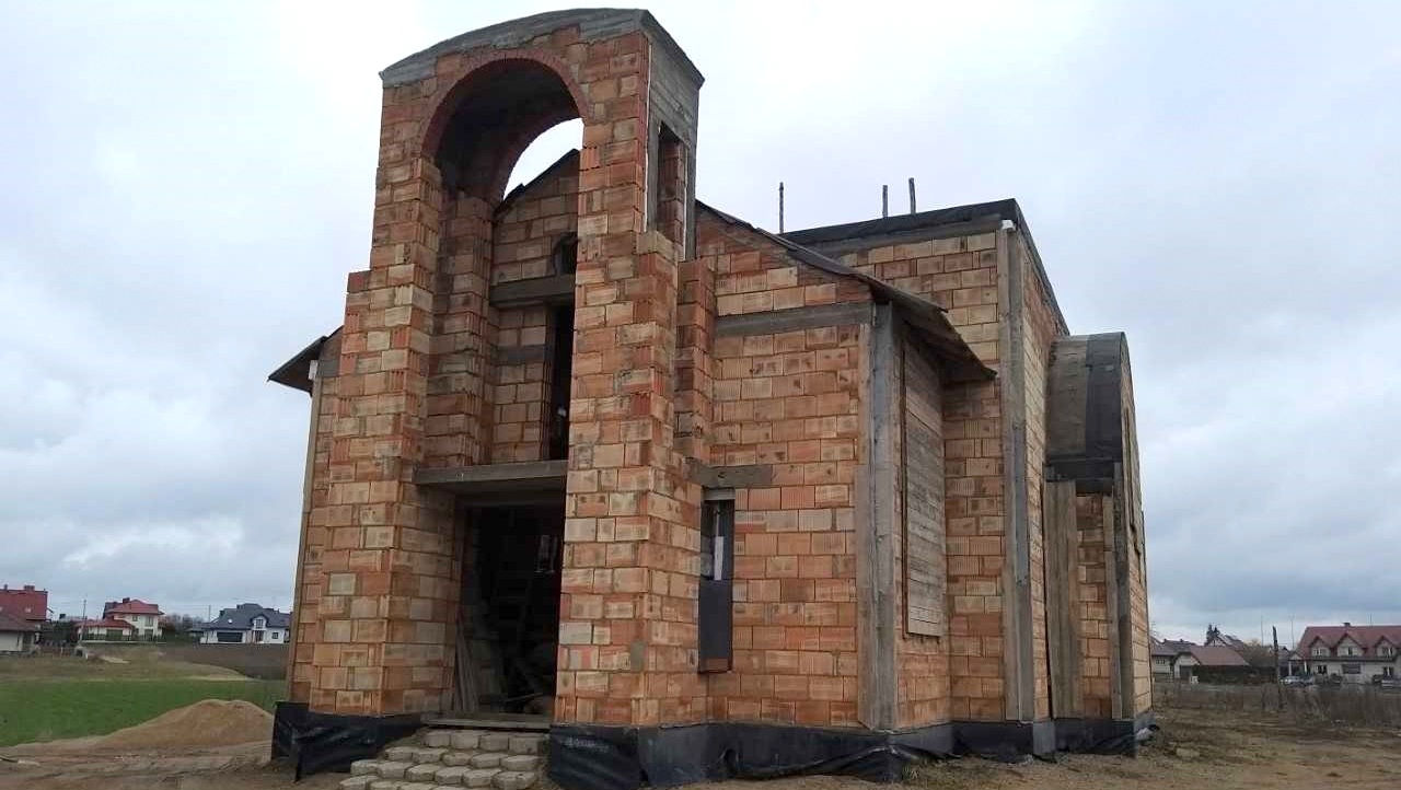 Nawet kilka lat może potrwać budowa augustowskiej cerkwi. Brakuje pieniędzy