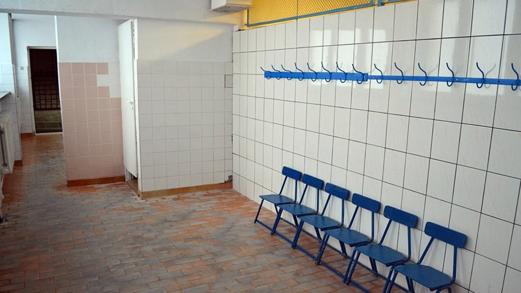 Władze Suwałk zgodzą się, aby remont basenu w Szkole Podstawowej nr 10 był droższy niż zakładano