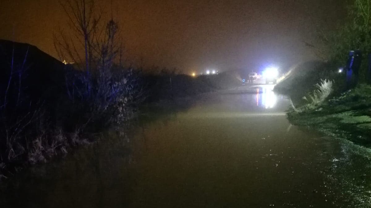 Przez ludzki błąd pod Suwałkami zalana została gmina droga