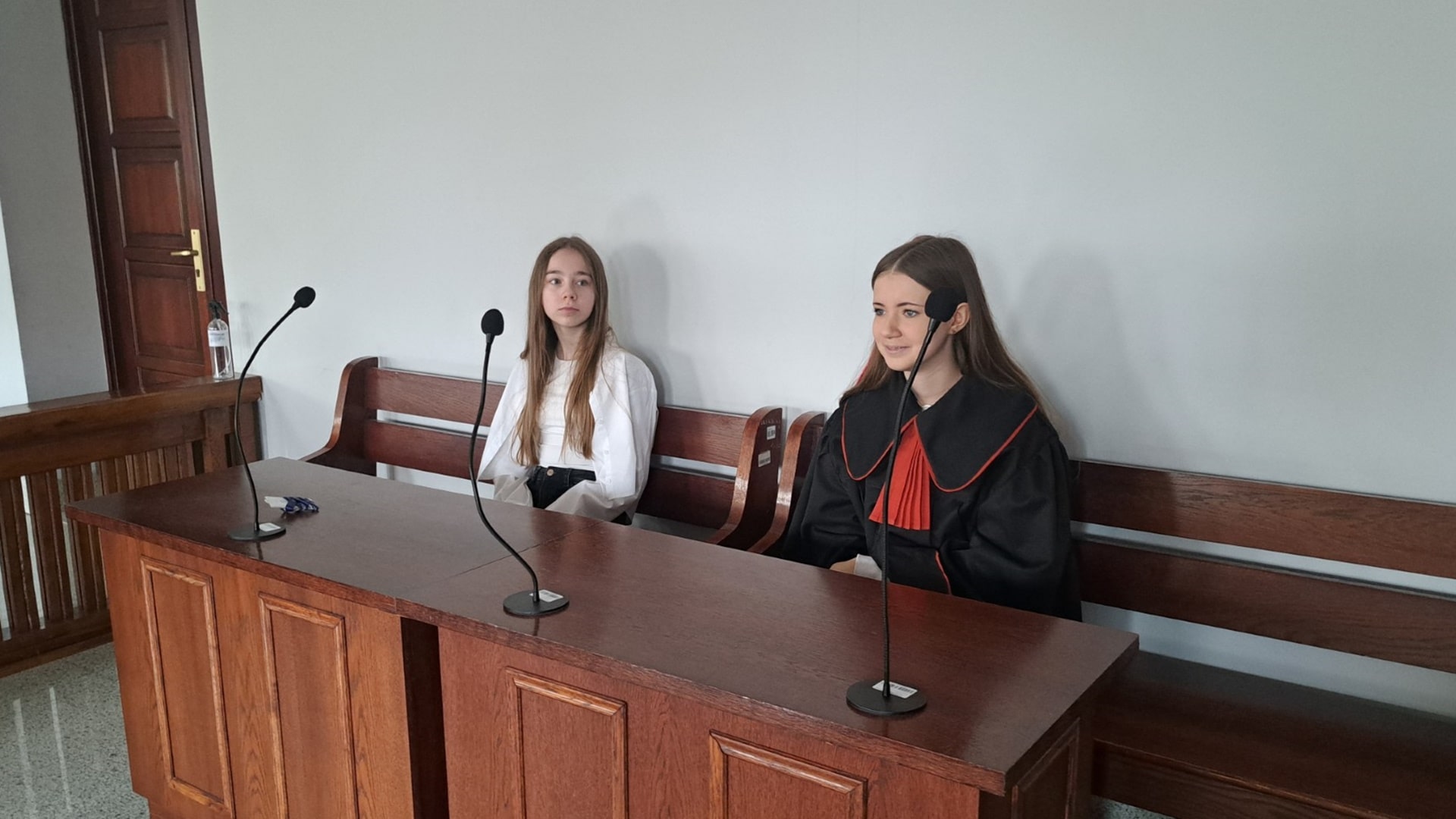 Uczniowie szkół podstawowych wzięli udział w symulowanej rozprawie w Sądzie Rejonowym w Suwałkach, 28.03.2025, fot. Iza Kosakowska
