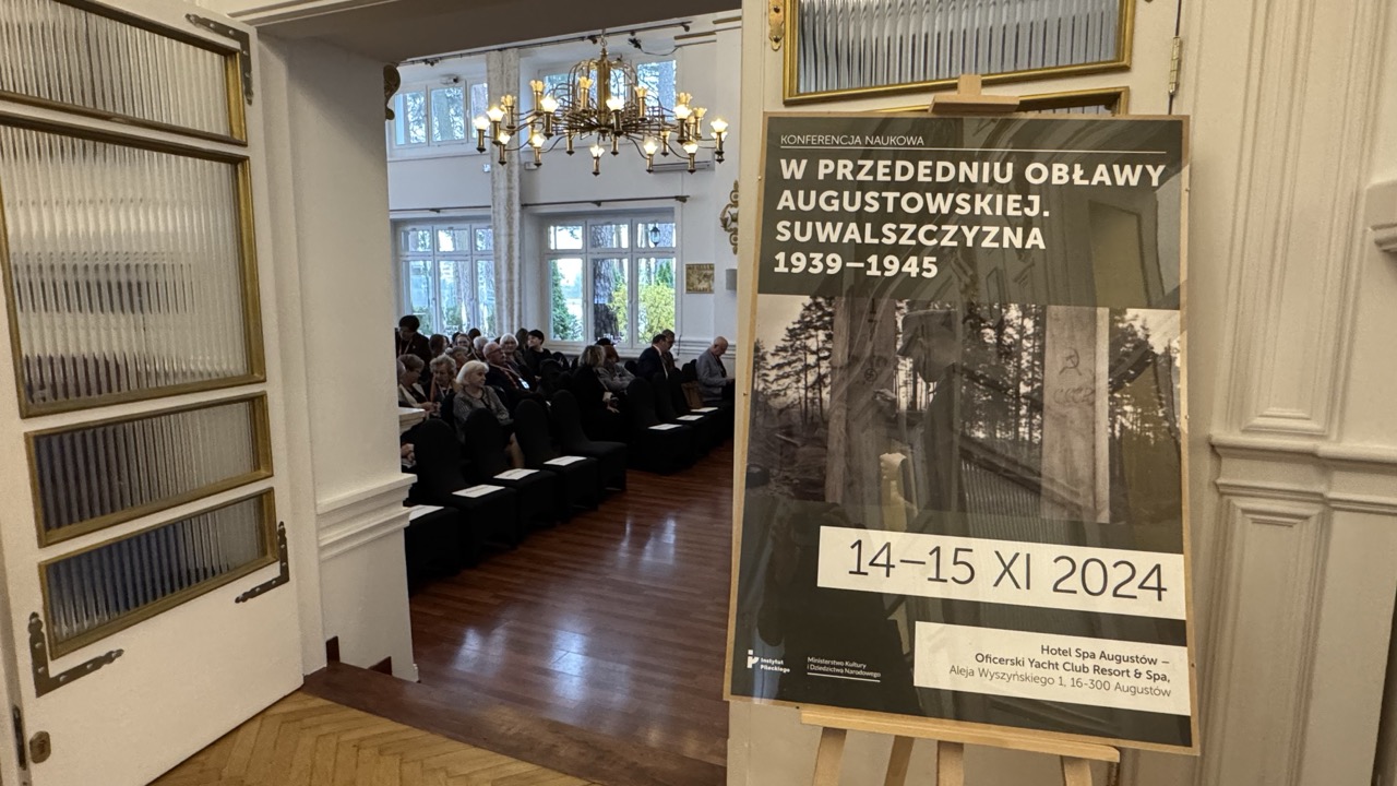 Naukowcy, badacze i pasjonaci historii biorą udział w konferencji o Obławie Augustowskiej, 14.11.2024, fot. Anna Auron-Wasilewska